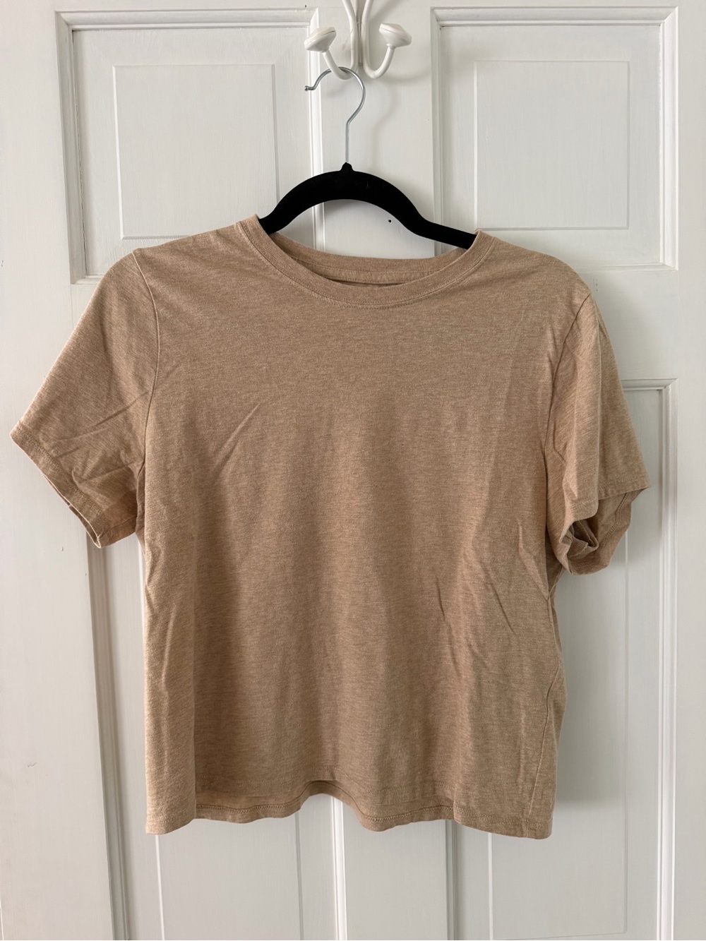 A&F Women’s Essential Polished Body Skimming Tee